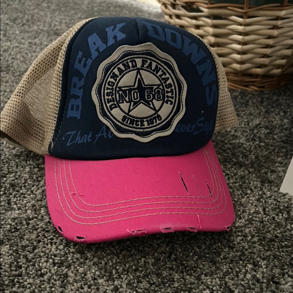 ✨Pink and Blue Trucker Hat✨